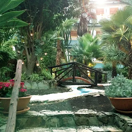 Hotell Hl Suitehotel - Adults Only 4*