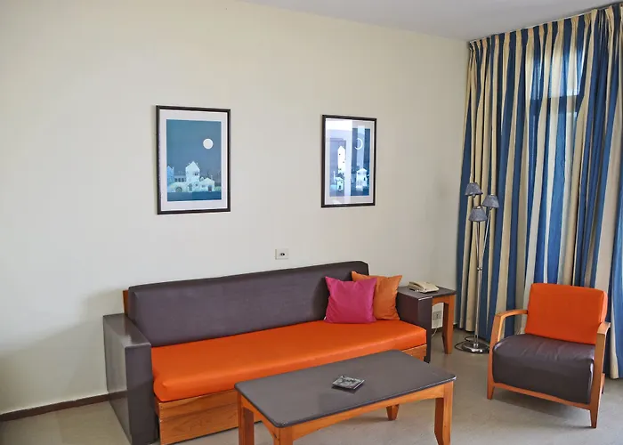 Отель Hl Suitehotel - Adults Only Плайя-дель-Инглес